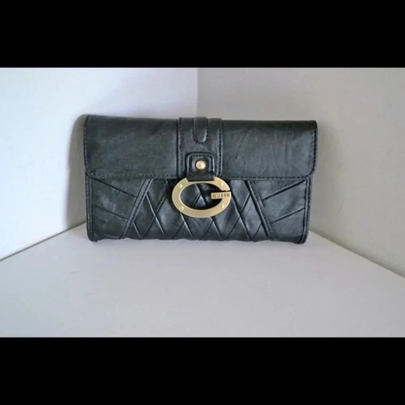 Guess black wallet - Picture 1 of 4